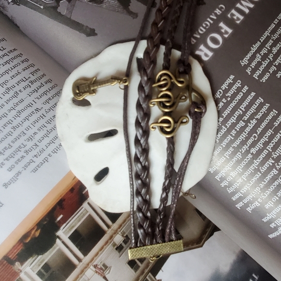 Handmade leather braclet,bracelet, and 💘 🎶 - Picture 10 of 14